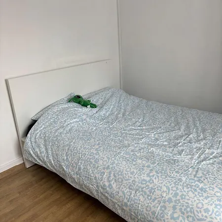 - 1min To Train Station - 13min To Paris * Maisons-Laffitte